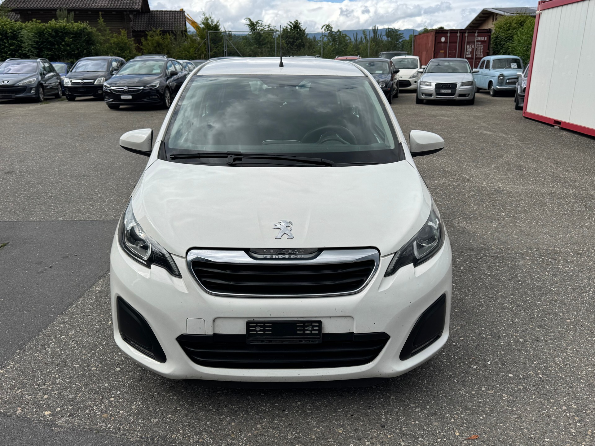 PEUGEOT 108 1.0 VTi Envy-image-0