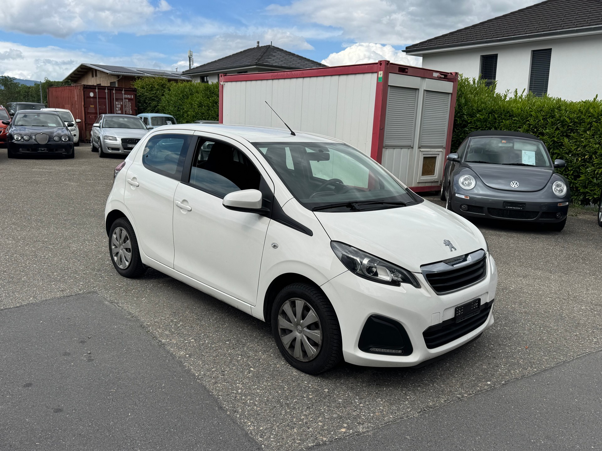 PEUGEOT 108 1.0 VTi Envy-image-2
