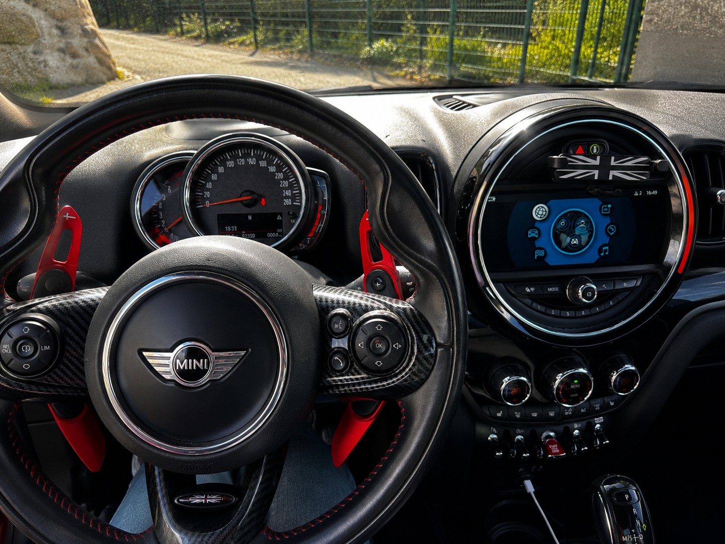 MINI 2.0i Cooper S ALL4-image-3