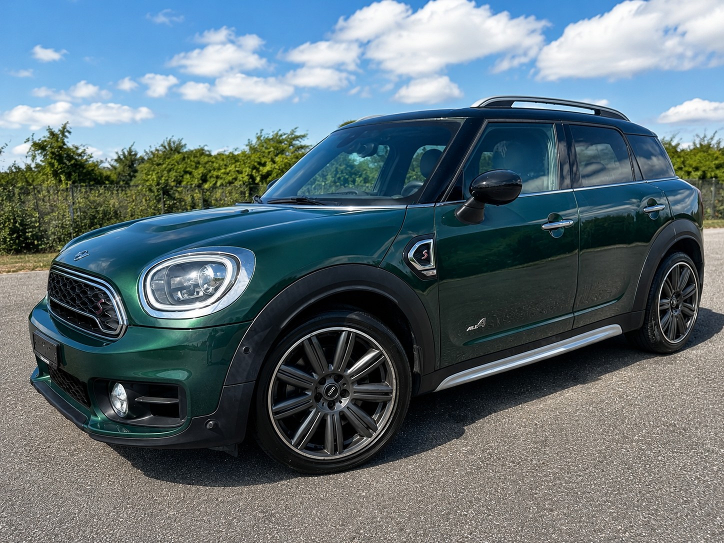 MINI 2.0i Cooper S ALL4-image-0