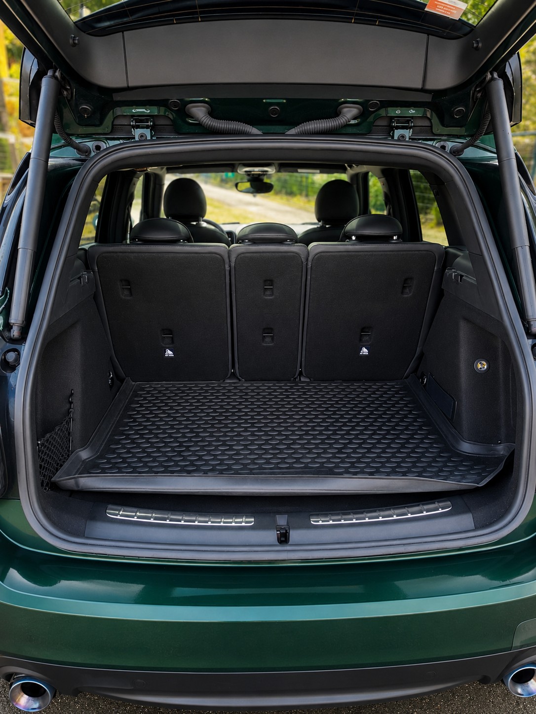 MINI 2.0i Cooper S ALL4-image-1