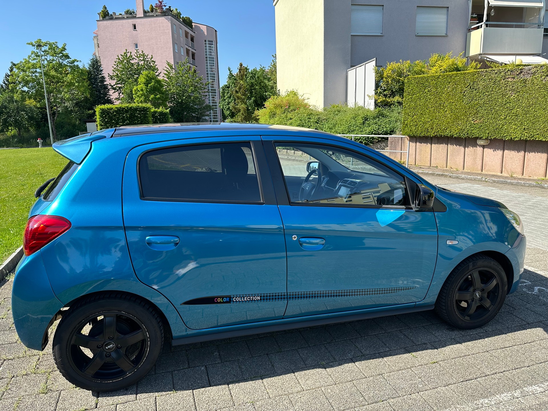 MITSUBISHI 1.2 MIVEC Intense Color Collection-image-2