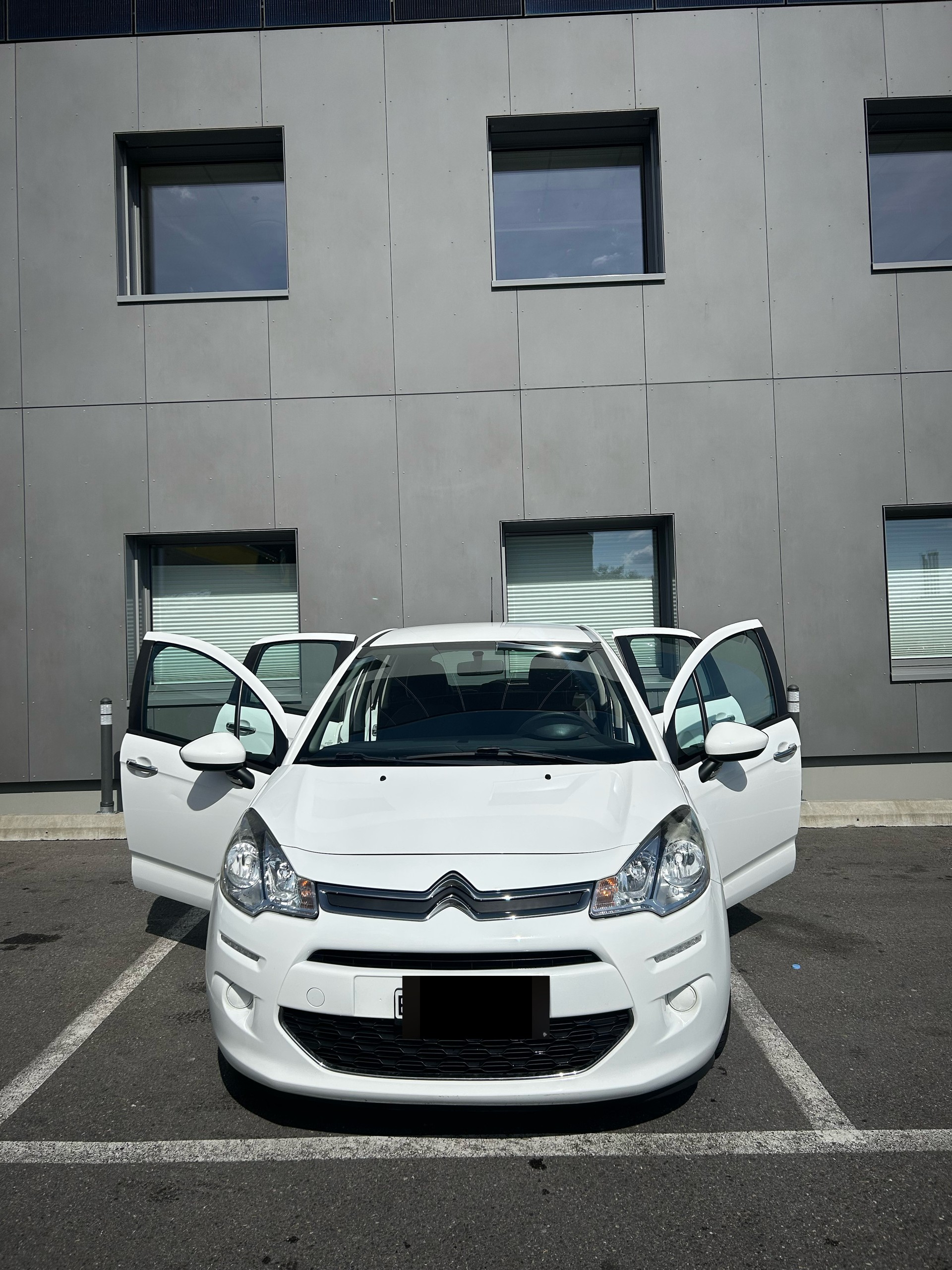 CITROEN 1.2 PureTech Exclusive-image-1