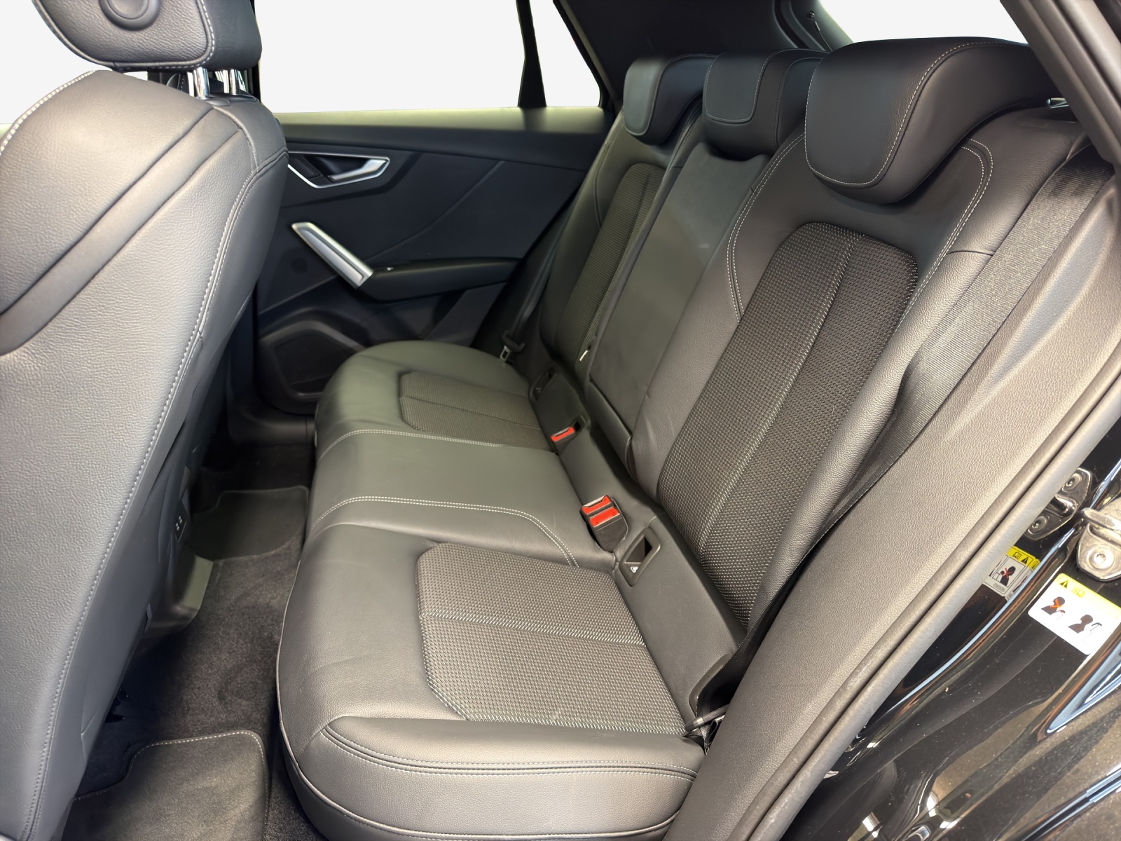 AUDI Q2 40 TFSI S line Attraction quattro S-tronic-image-11