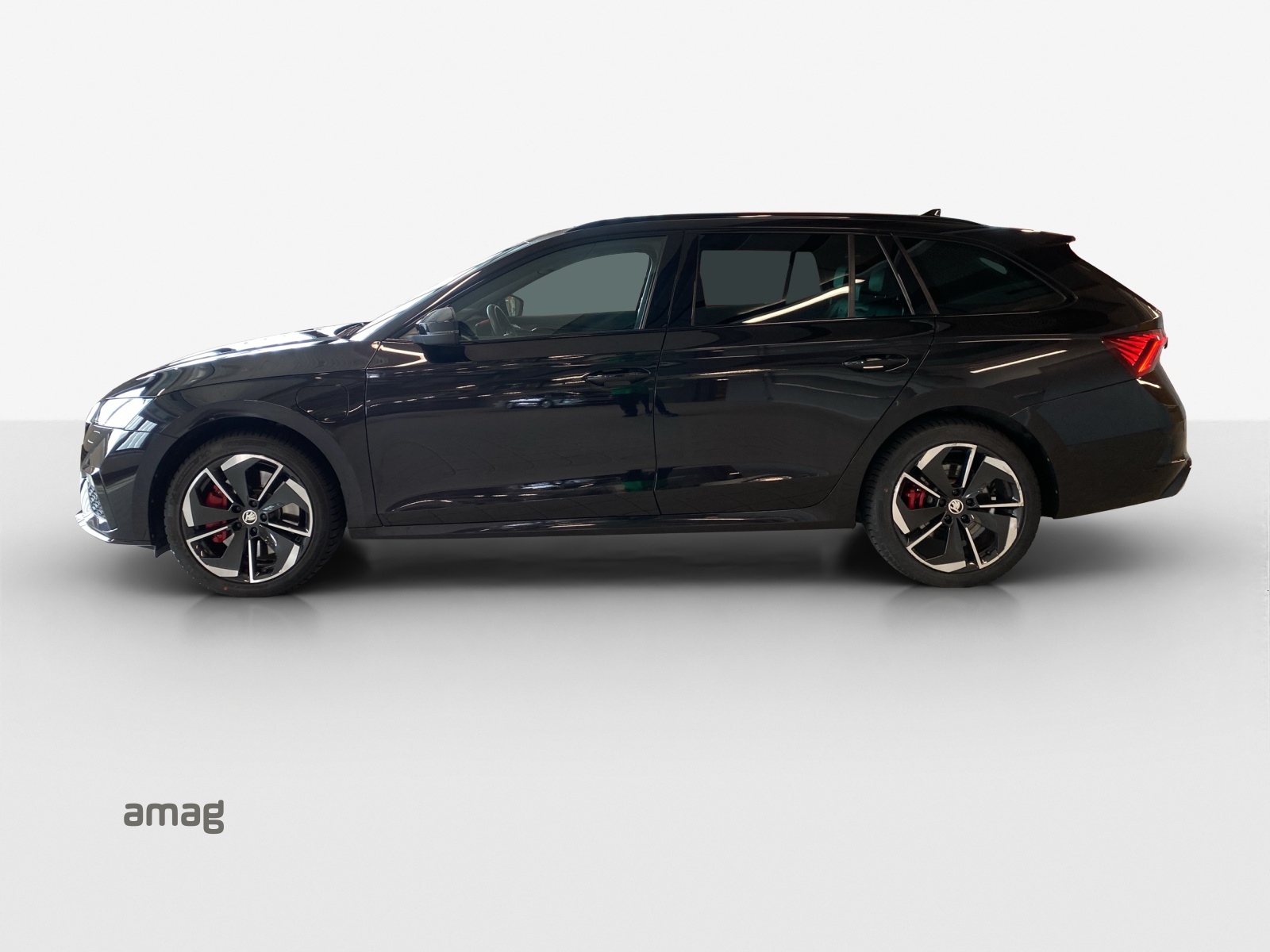 SKODA Octavia Combi 1.4 TSI PHEV DSG RS-image-2