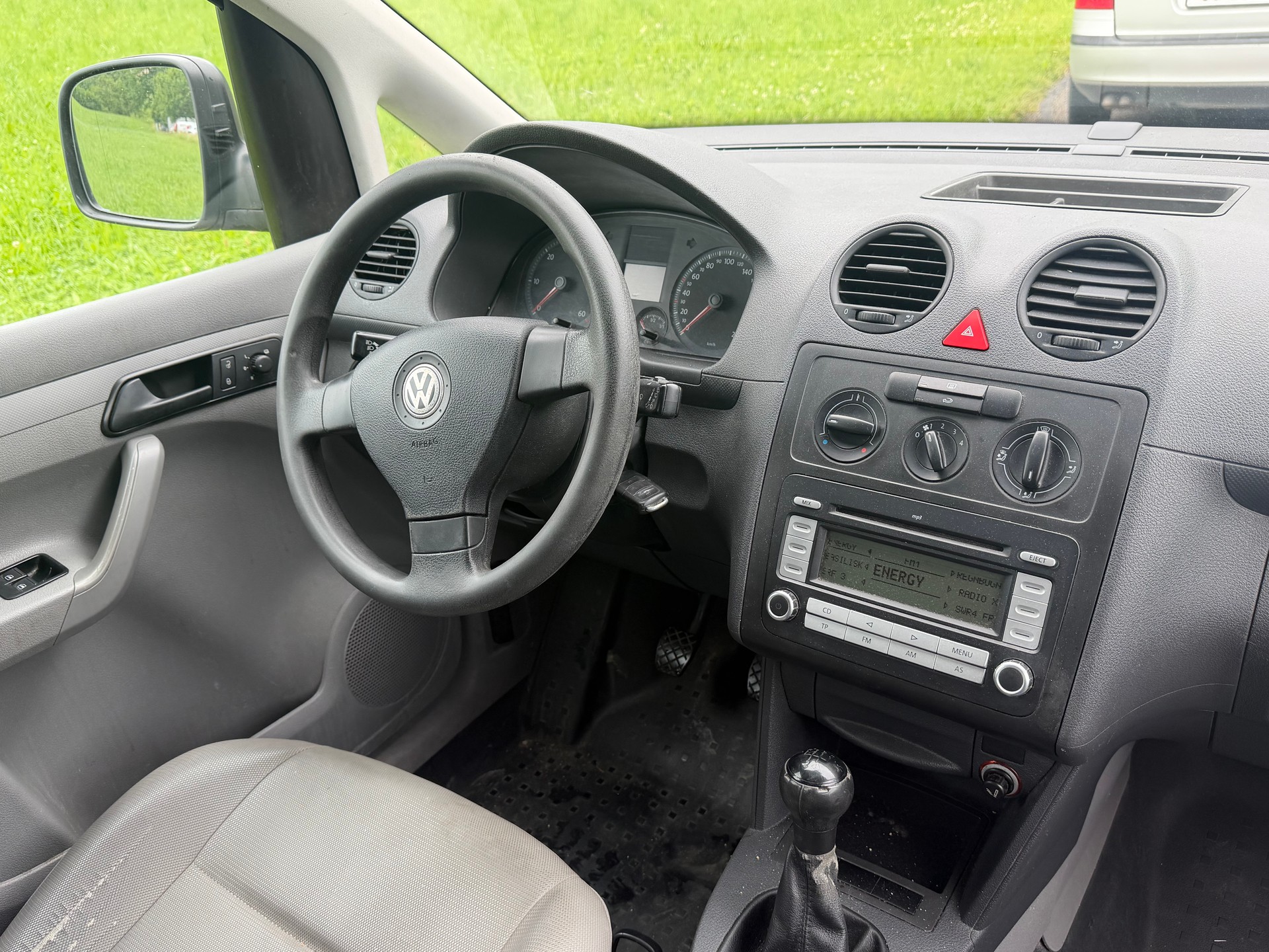 VW Caddy Maxi 1.9TDI-image-6