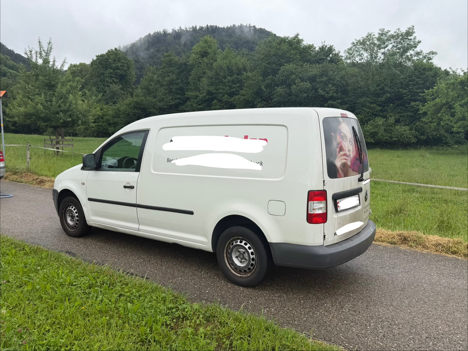 VW Caddy Maxi 1.9TDI-image-2