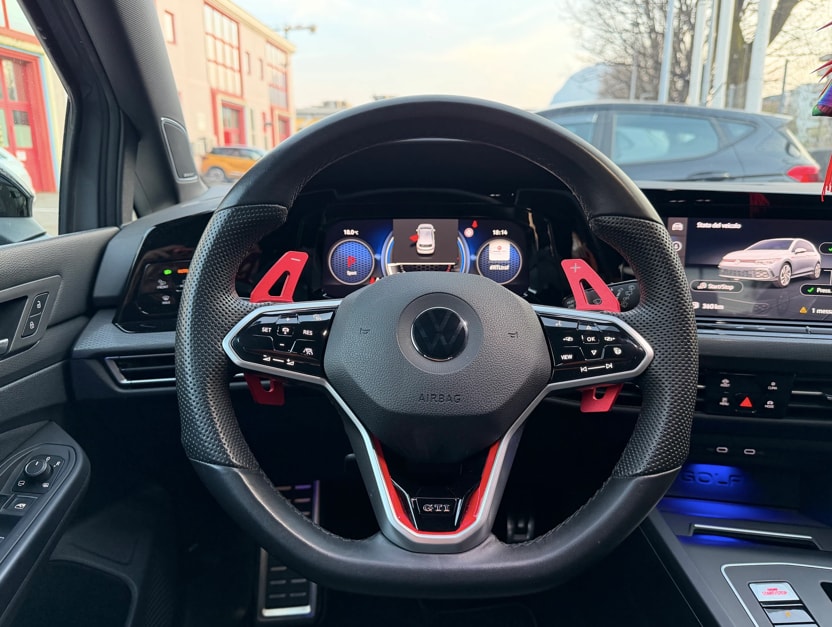 VW Golf 2.0 TSI GTI DSG-image-9