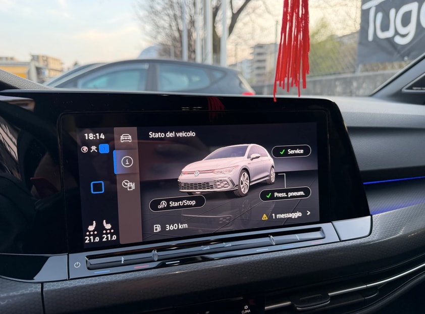 VW Golf 2.0 TSI GTI DSG-image-10