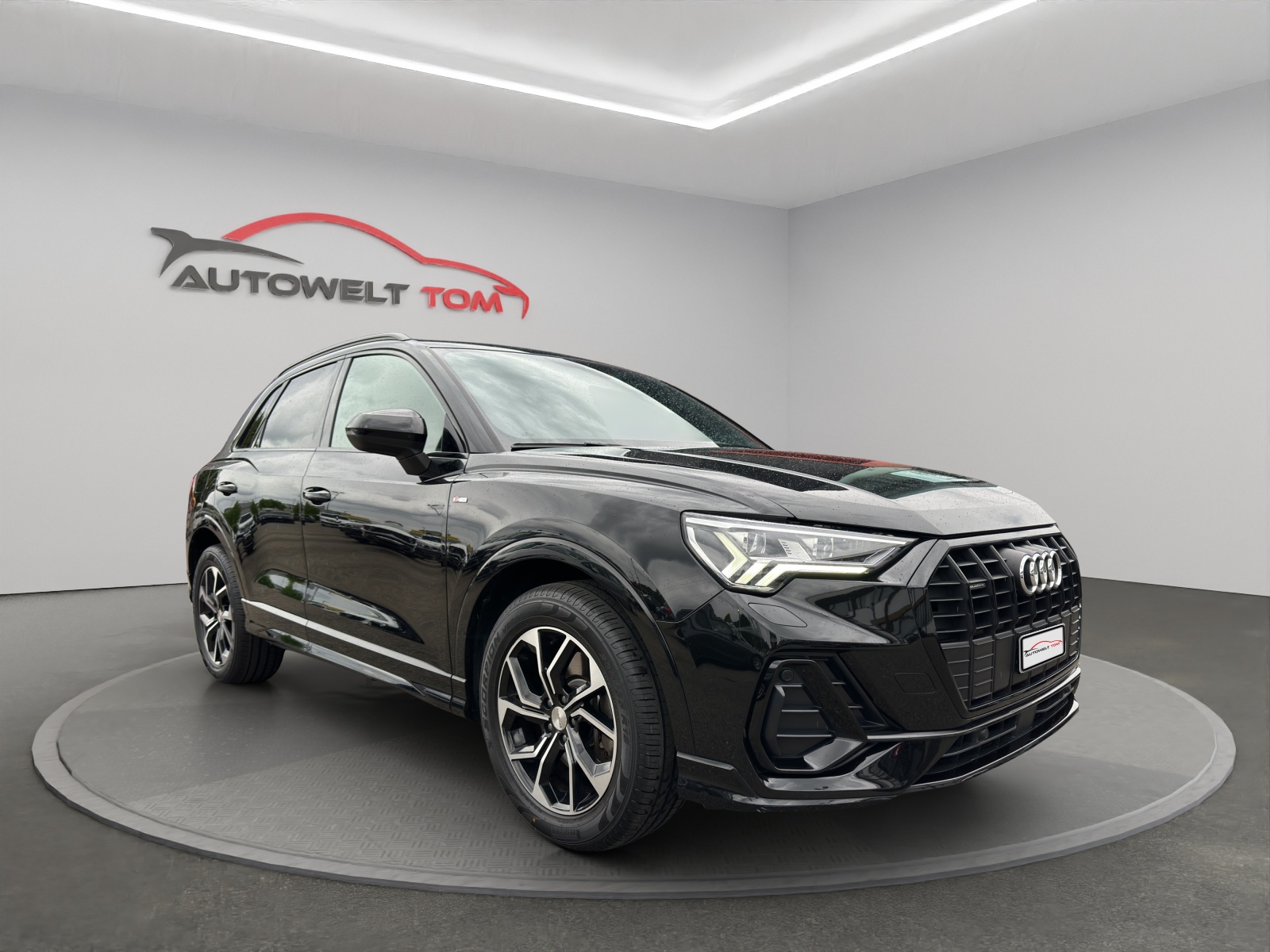 AUDI Q3 40 TDI S line Attraction quattro S-tronic-image-6