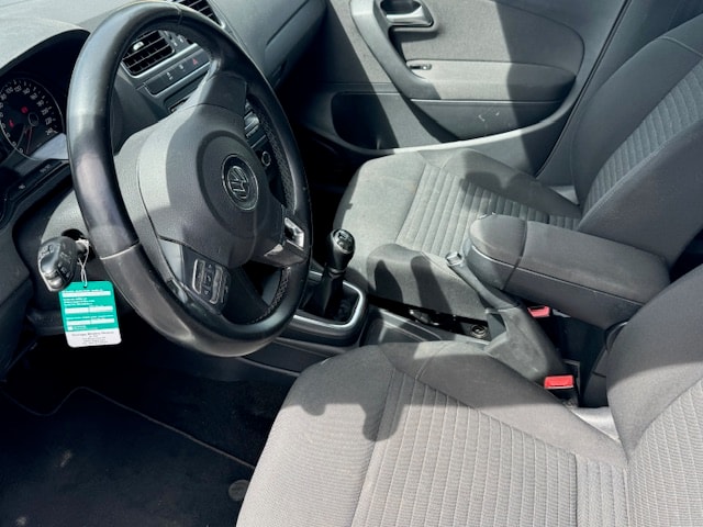 VW Polo 1.2 TSI Trendline-image-10
