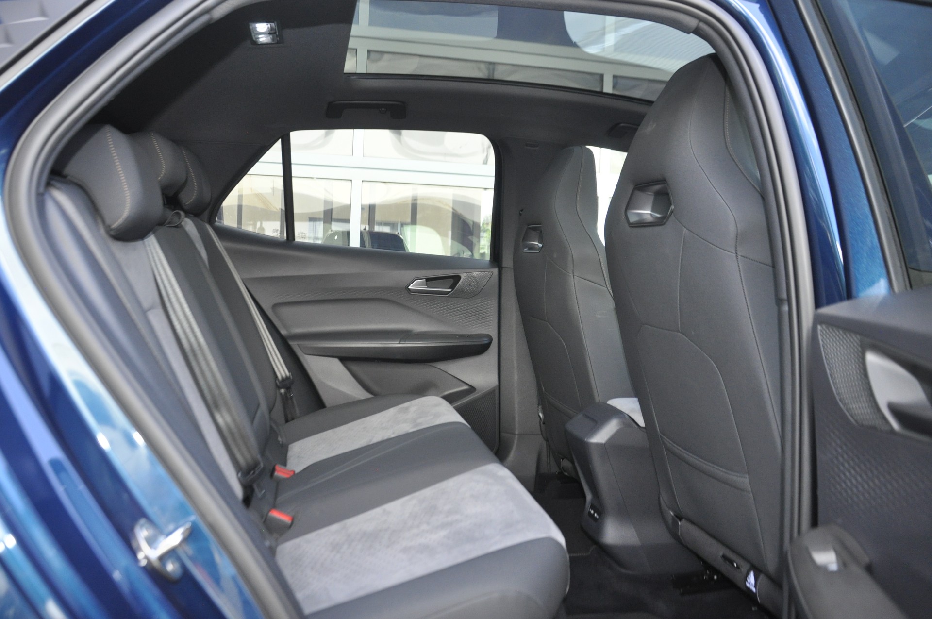 CUPRA Born 58 kWh I Skyline Panoramadach-image-9