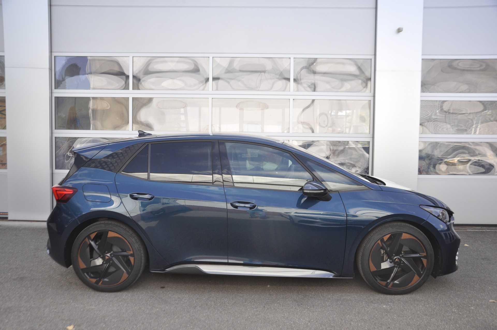 CUPRA Born 58 kWh I Skyline Panoramadach-image-2