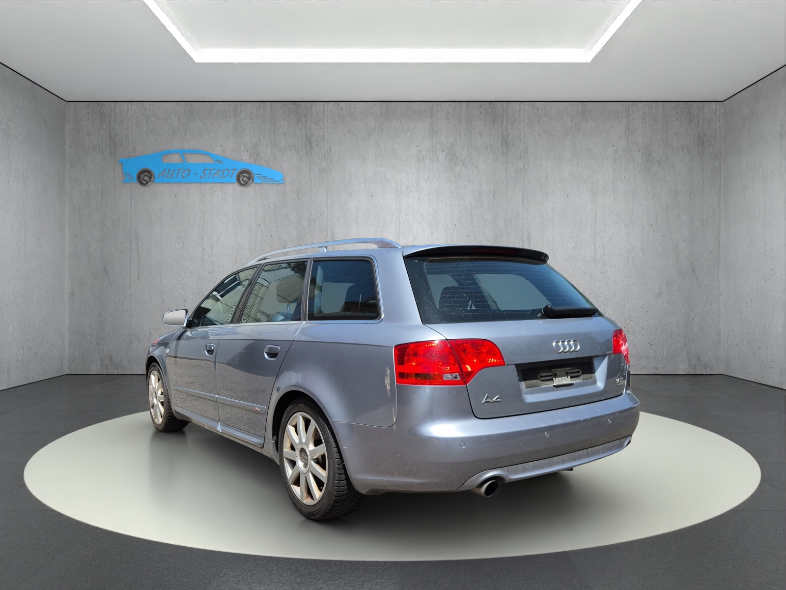AUDI A4 Avant 1.8 Turbo quattro-image-2