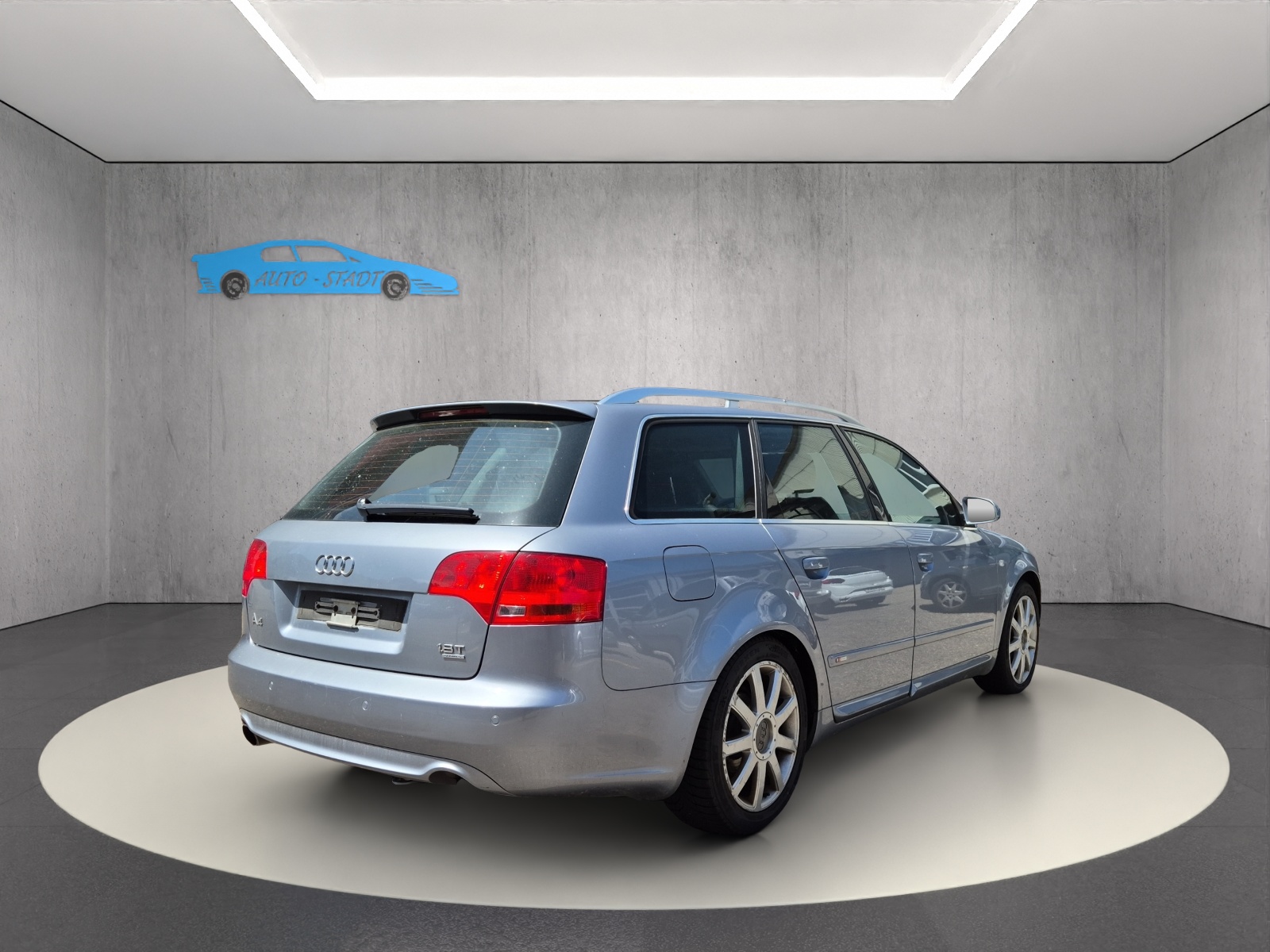 AUDI A4 Avant 1.8 Turbo quattro-image-4