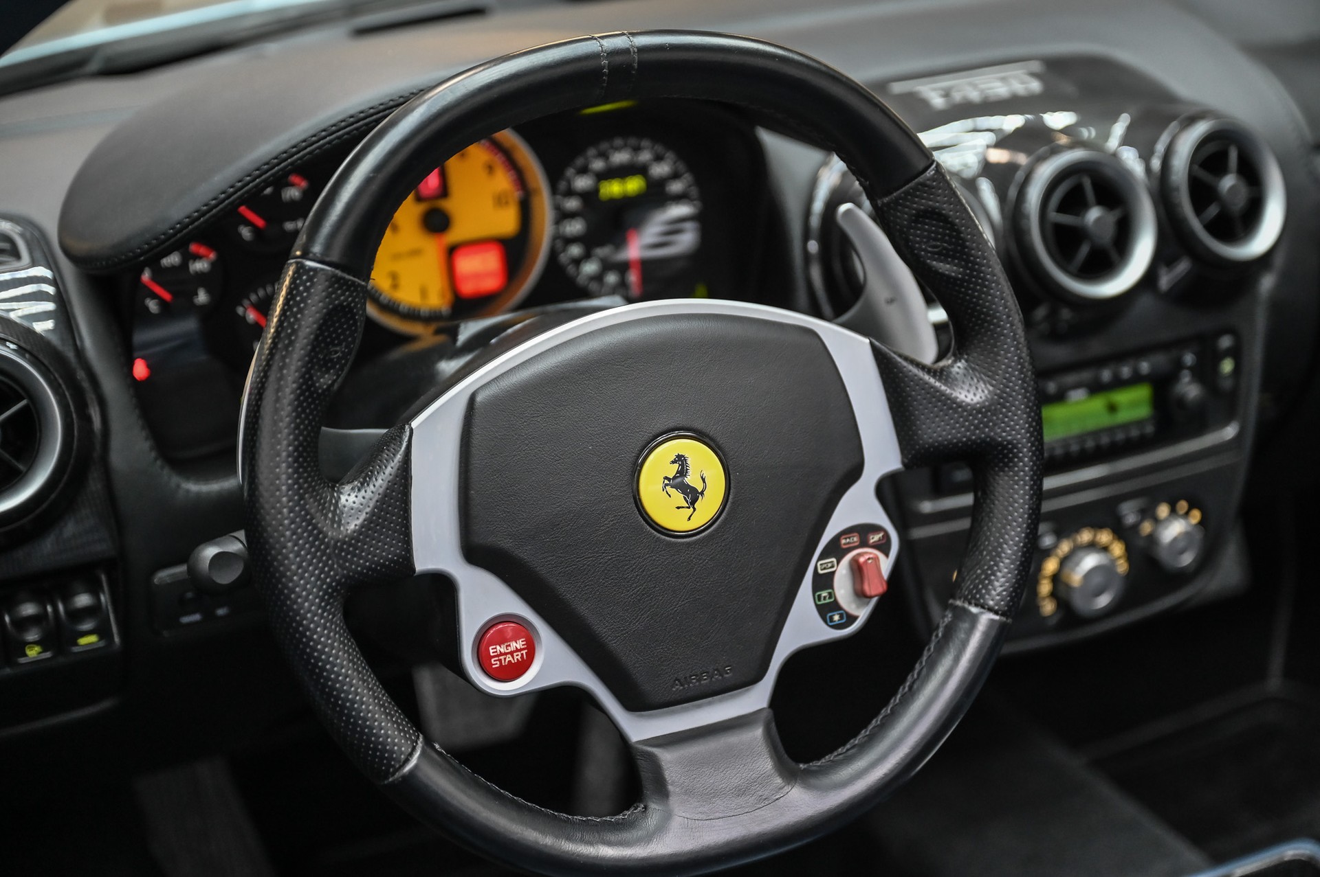 FERRARI F 430 Spider-image-30