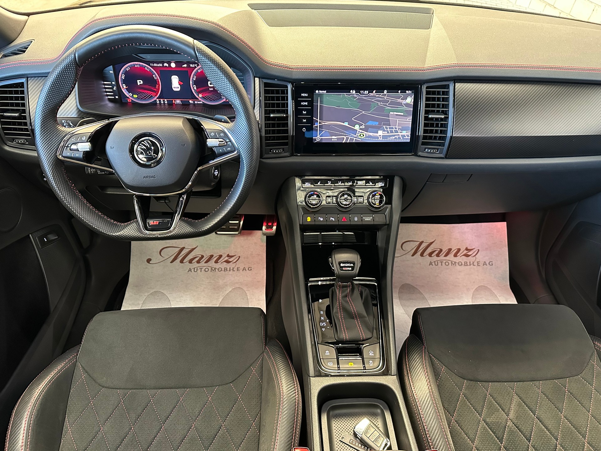SKODA Kodiaq 2.0 TSI RS 245PS 4x4 DSG **Top-Ausstattung**-image-9