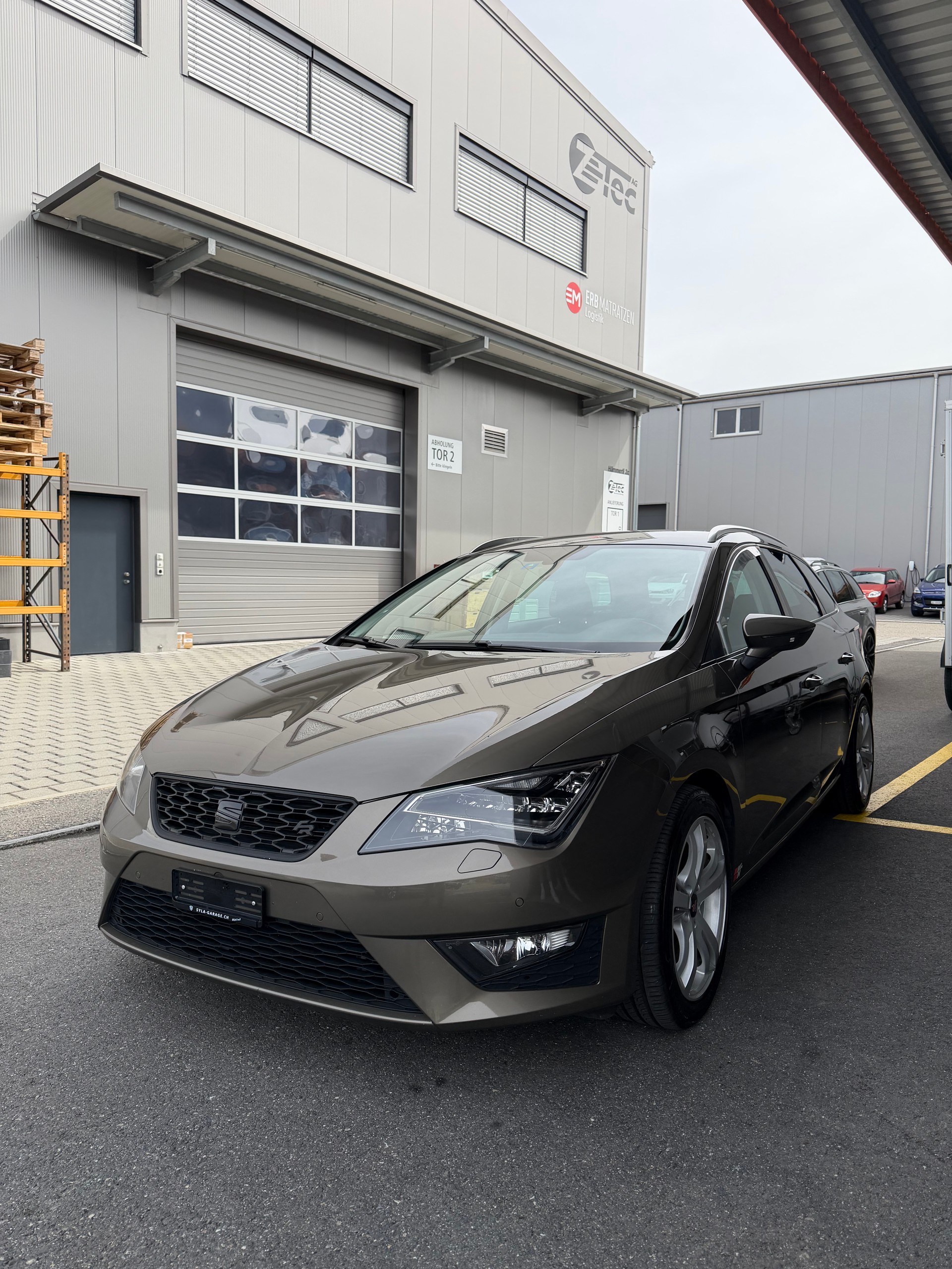 SEAT LEON ST FR-image-1
