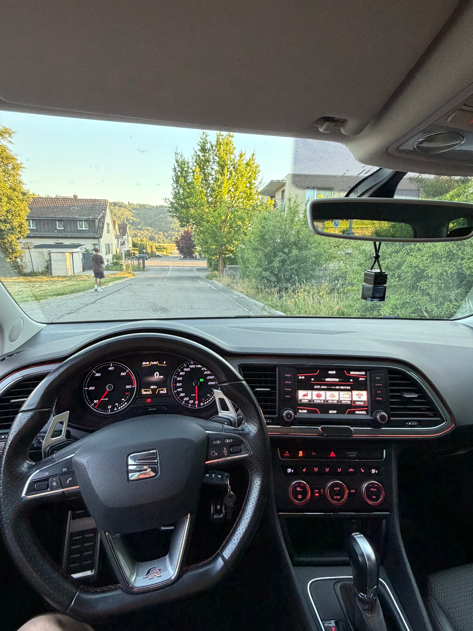 SEAT LEON ST FR-image-5
