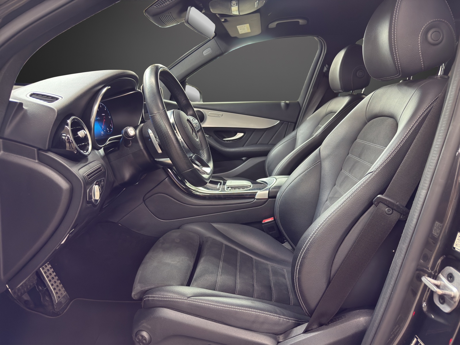 MERCEDES-BENZ GLC 220 d AMG Line 4Matic-image-9