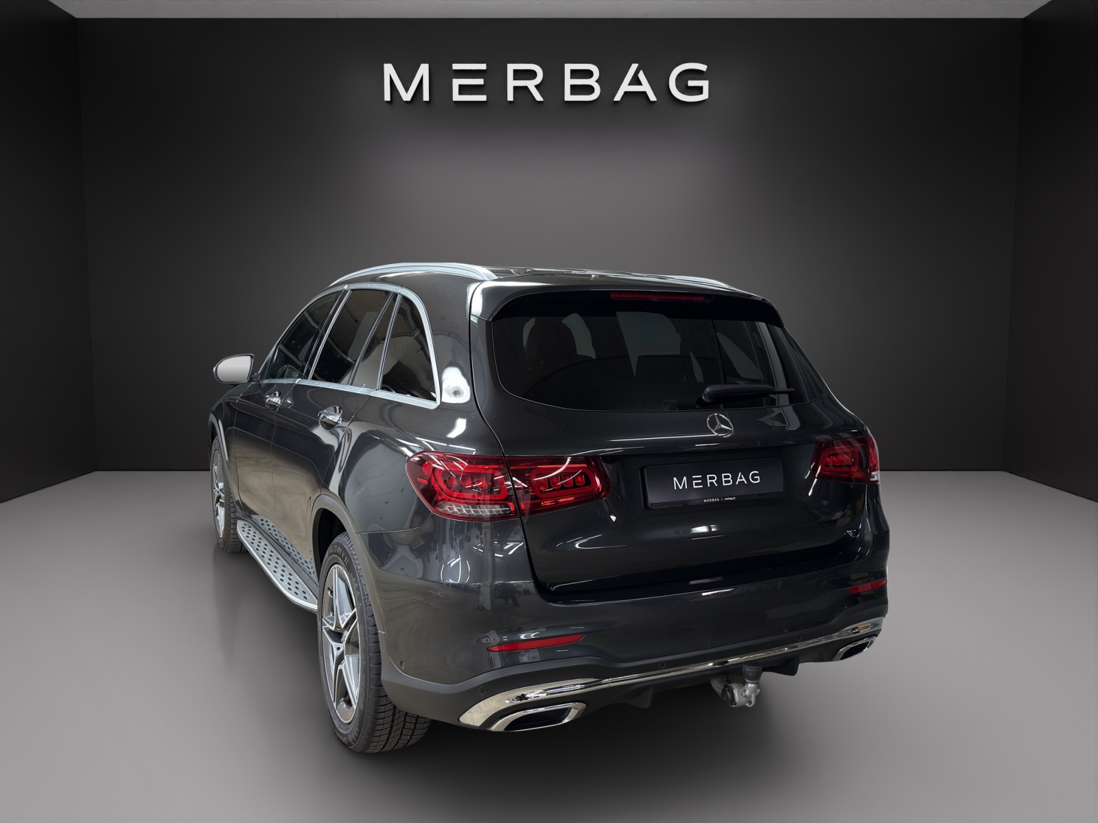 MERCEDES-BENZ GLC 220 d AMG Line 4Matic-image-2