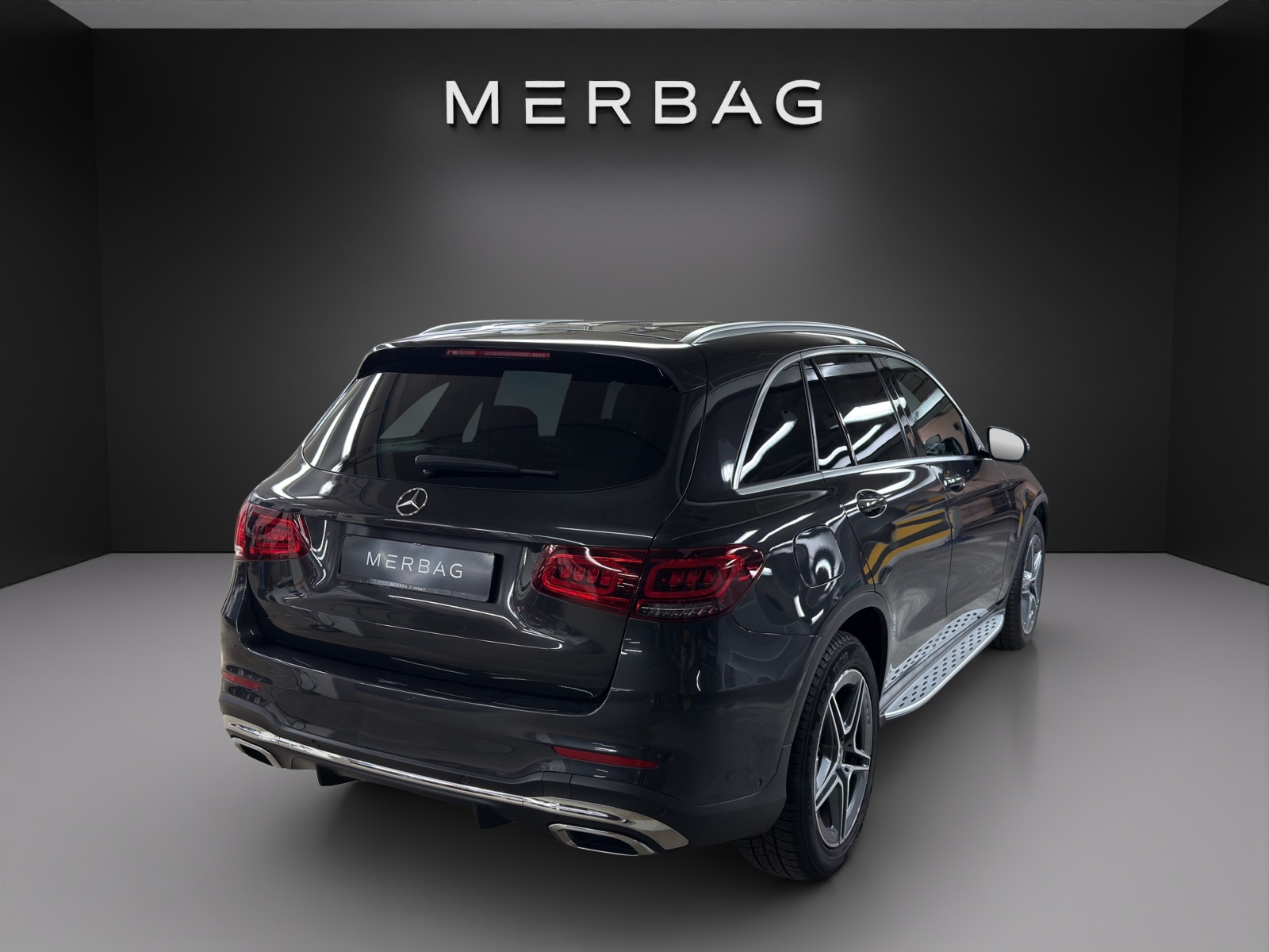 MERCEDES-BENZ GLC 220 d AMG Line 4Matic-image-4