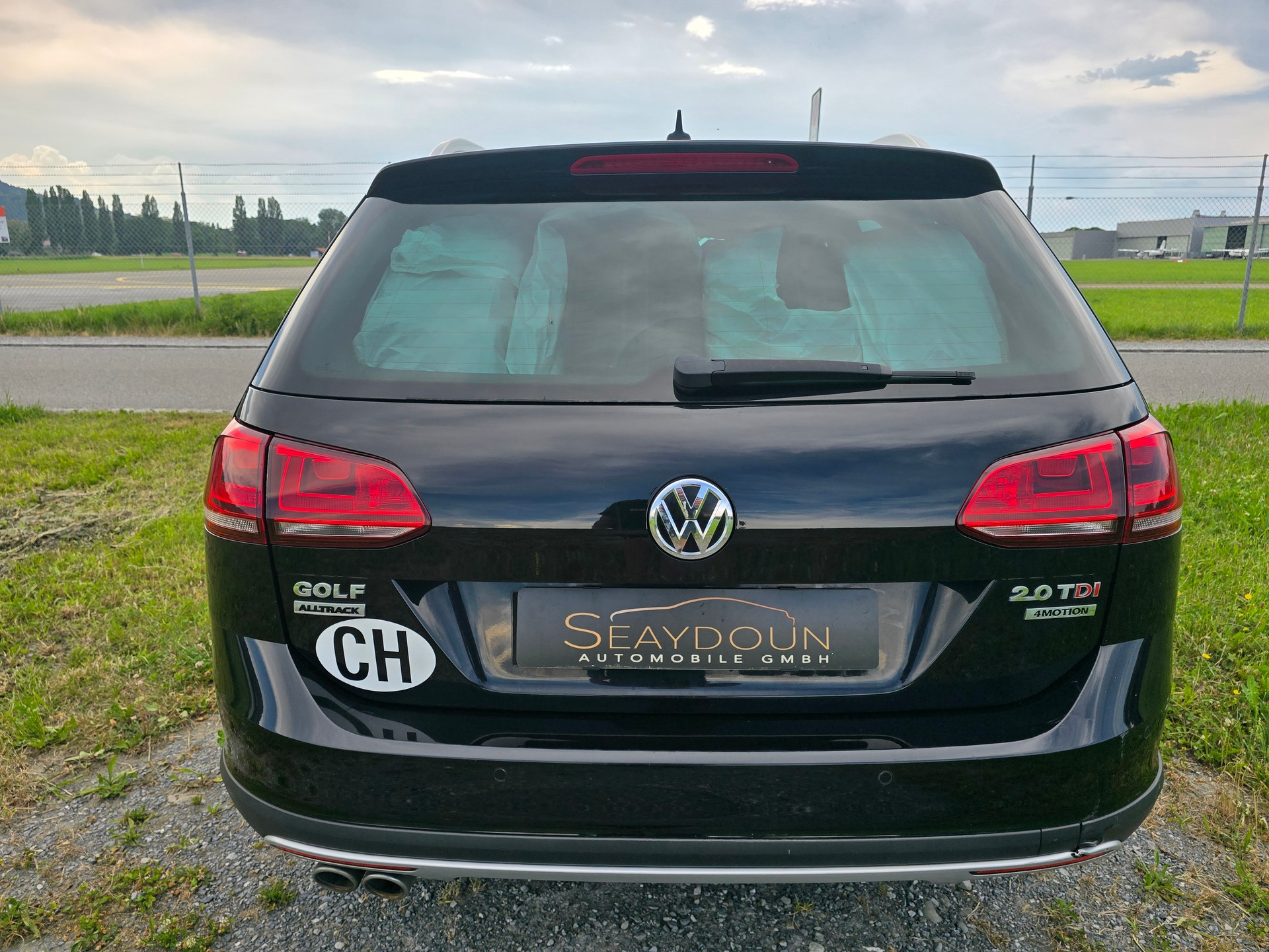 VW Golf 2.0 TDI Alltrack 4Motion-image-6