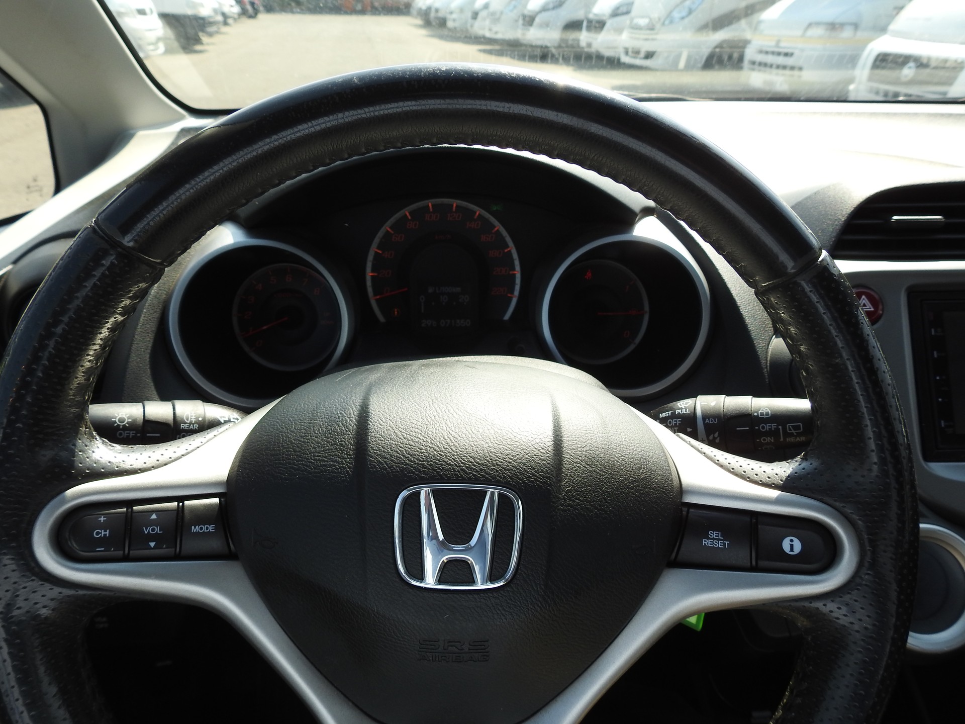 HONDA Jazz 1.4i Exclusive-image-26