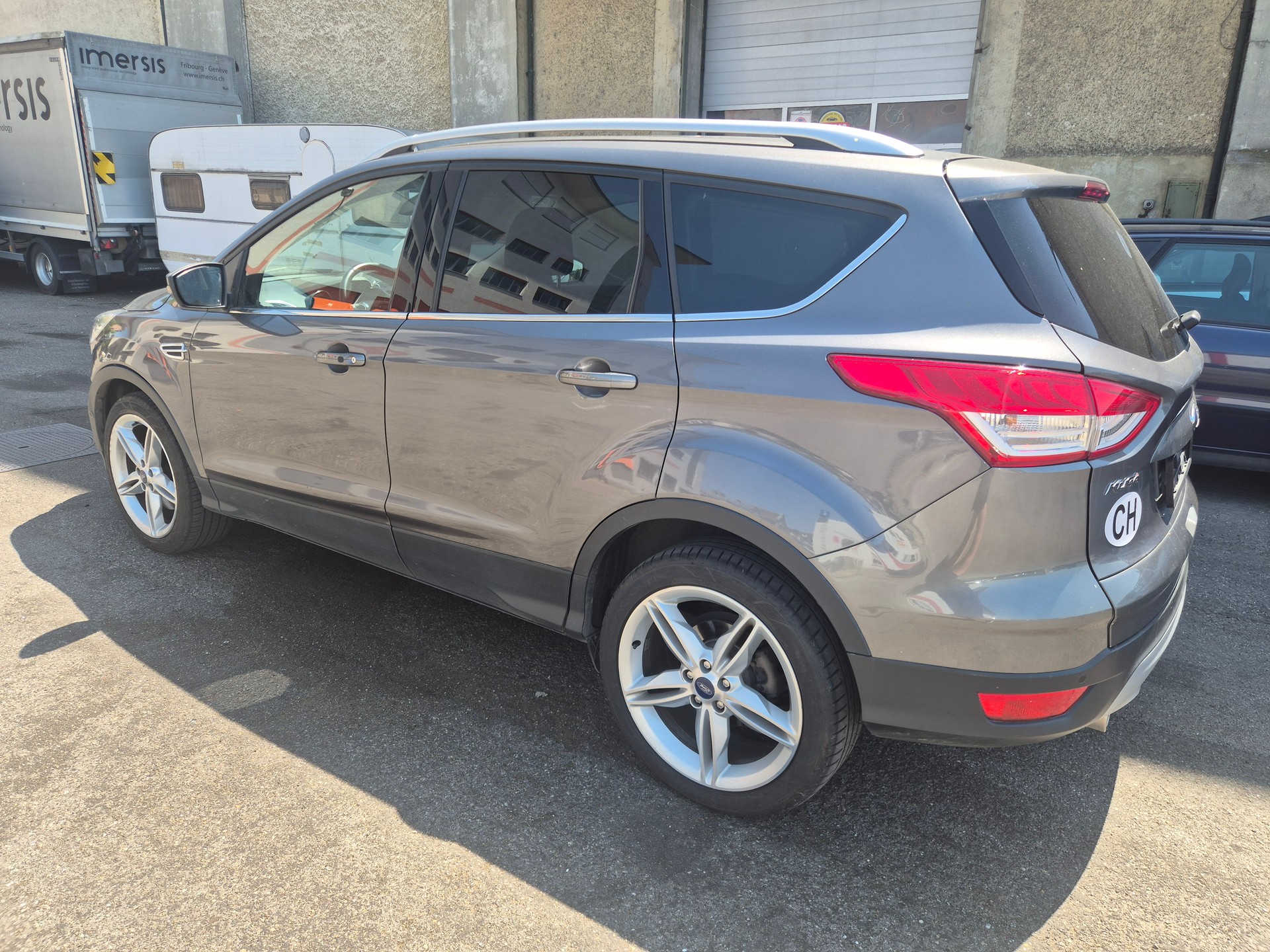 FORD Kuga 2.0 TDCi Titanium 4WD PowerShift-image-18