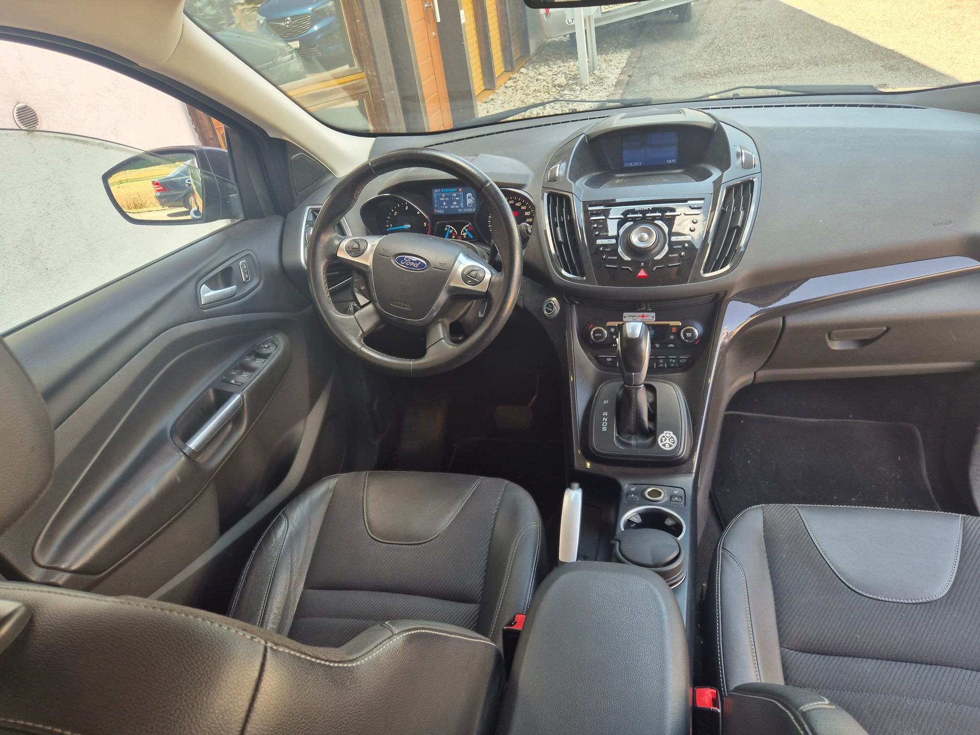 FORD Kuga 2.0 TDCi Titanium 4WD PowerShift-image-6