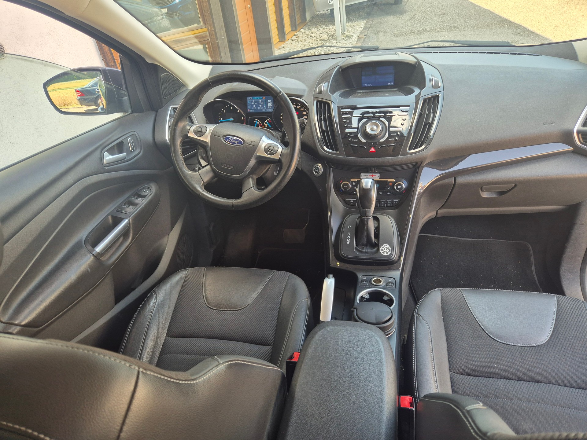FORD Kuga 2.0 TDCi Titanium 4WD PowerShift-image-7