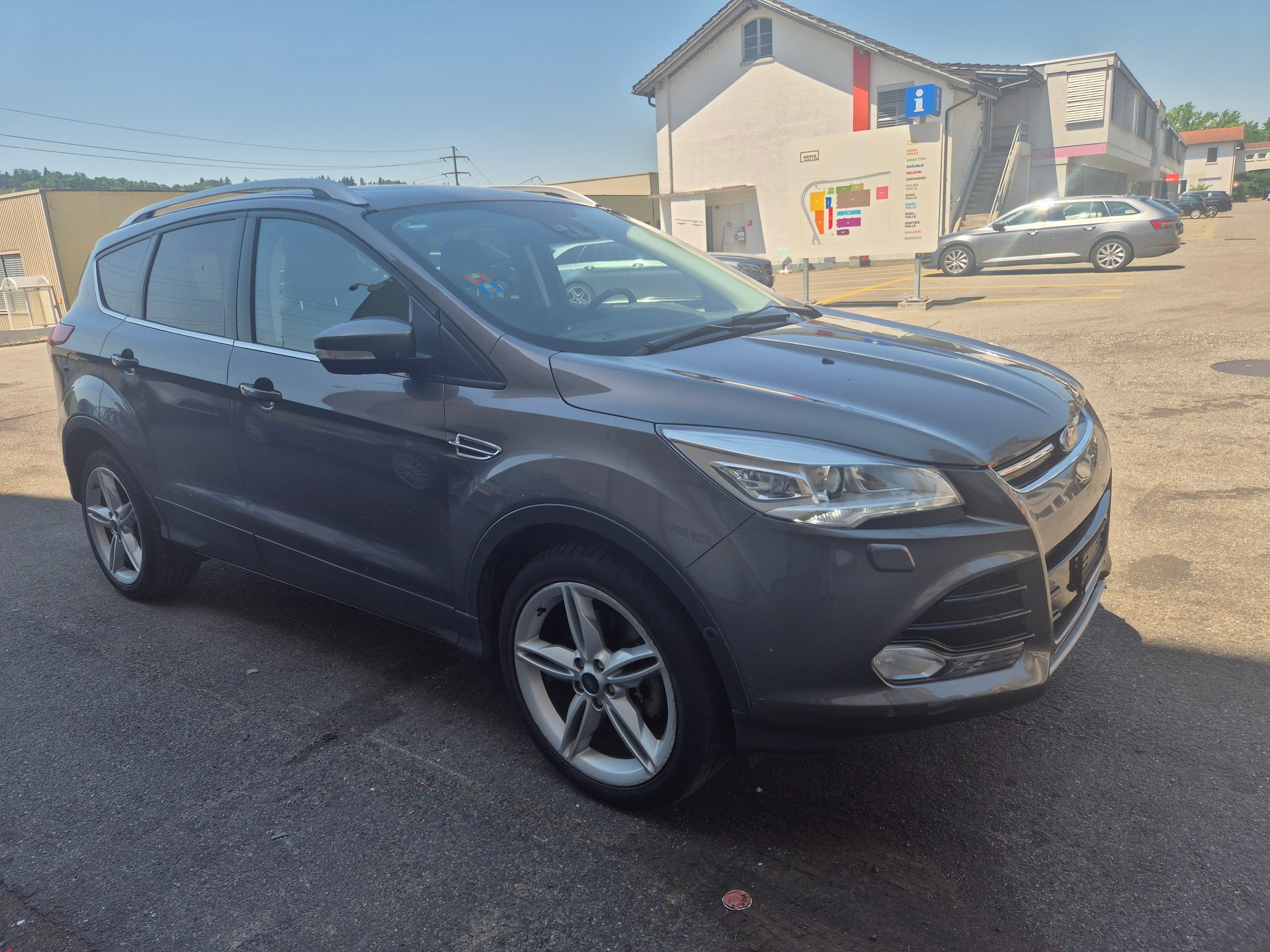 FORD Kuga 2.0 TDCi Titanium 4WD PowerShift-image-5