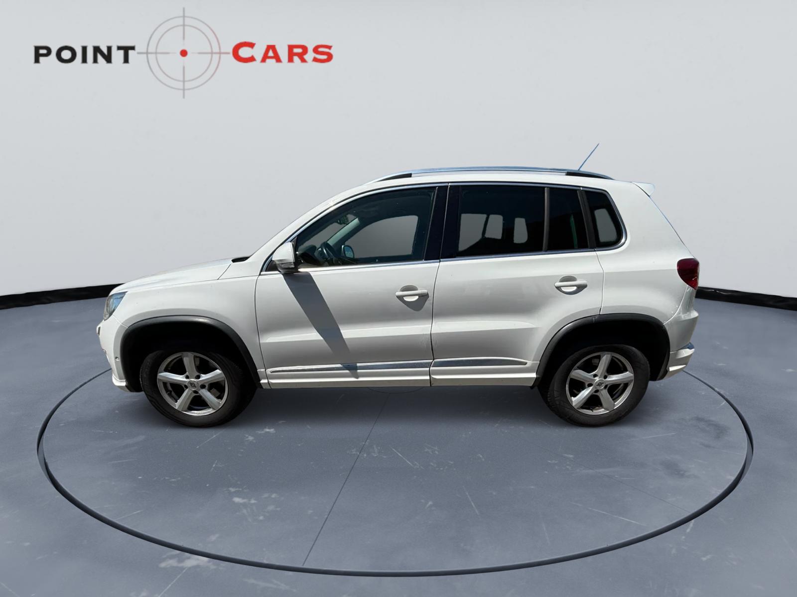 VW Tiguan 2.0 TSI Sport&Style Tiptronic R-Line-image-1