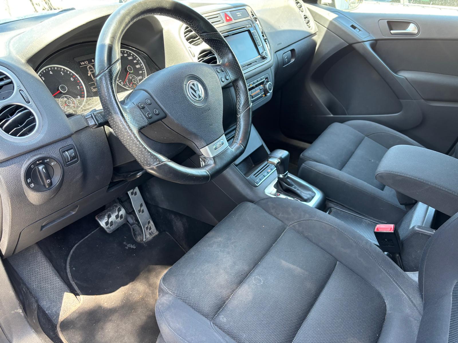 VW Tiguan 2.0 TSI Sport&Style Tiptronic R-Line-image-11