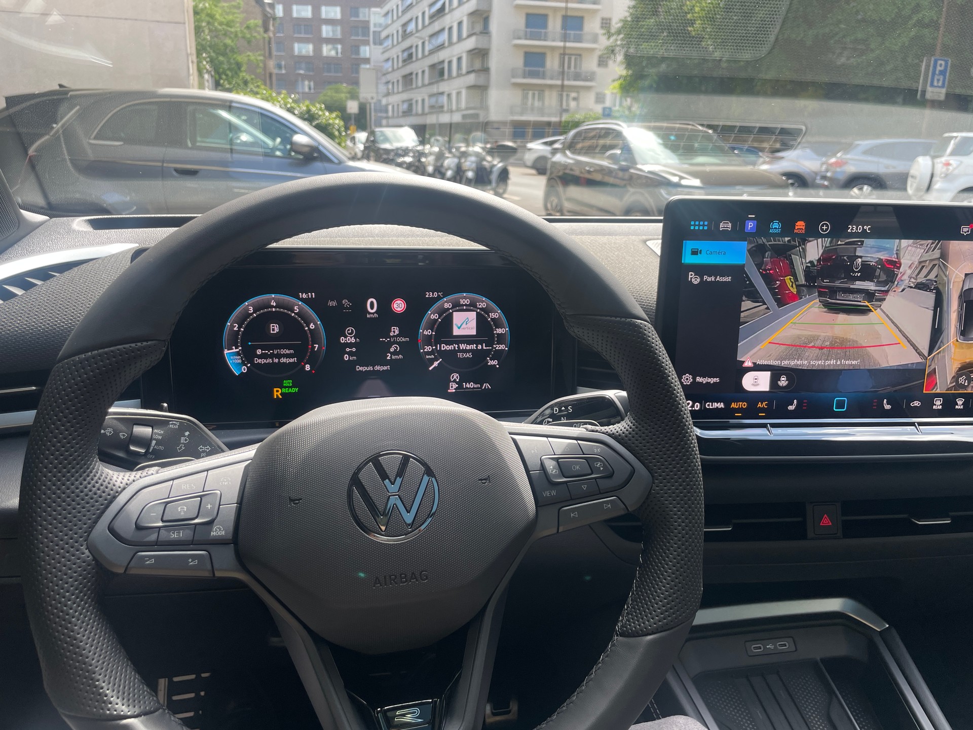 VW T-Roc 1.5eTSI mH R-Line-image-7