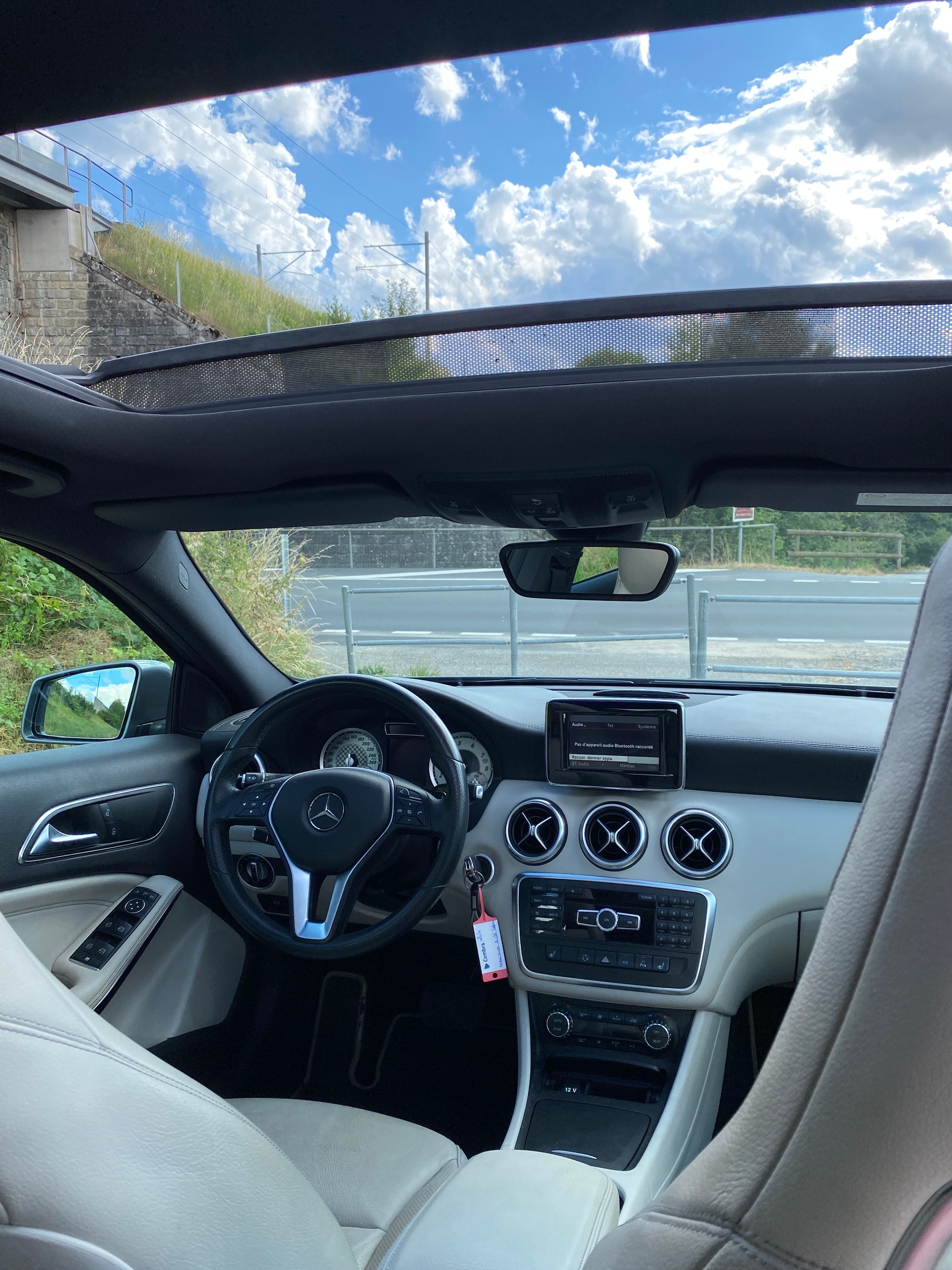 MERCEDES-BENZ A 250 Sport 7G-DCT-image-7