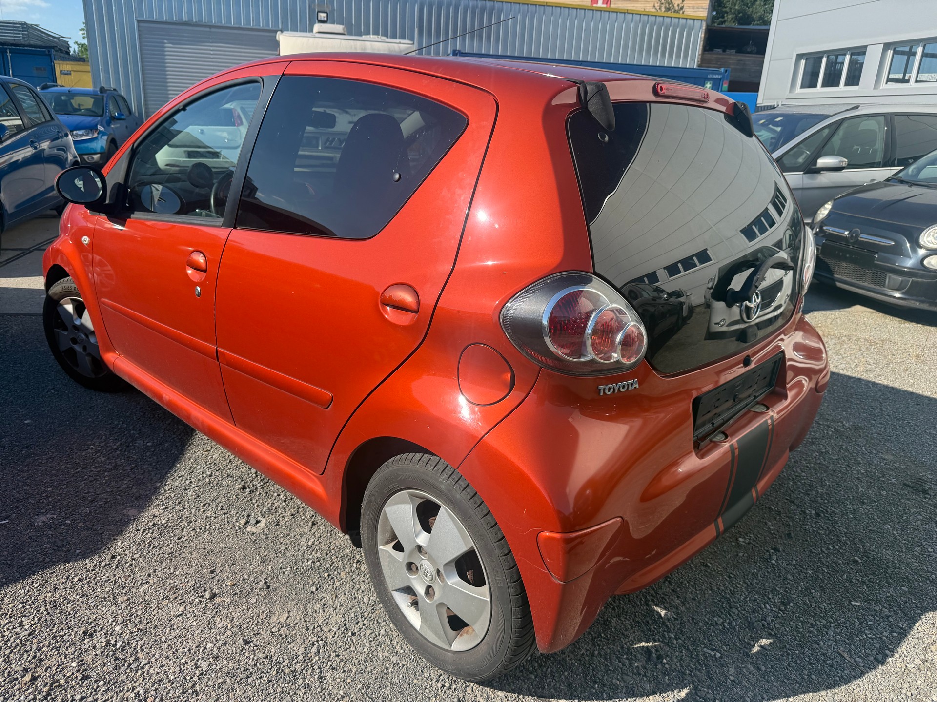 TOYOTA Aygo 1.0 VVT-i Terra-image-5