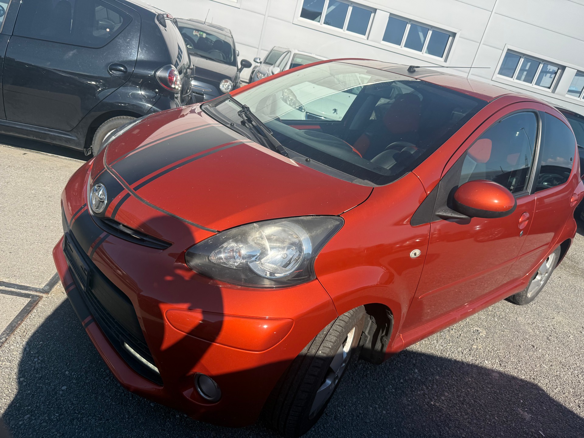 TOYOTA Aygo 1.0 VVT-i Terra-image-2