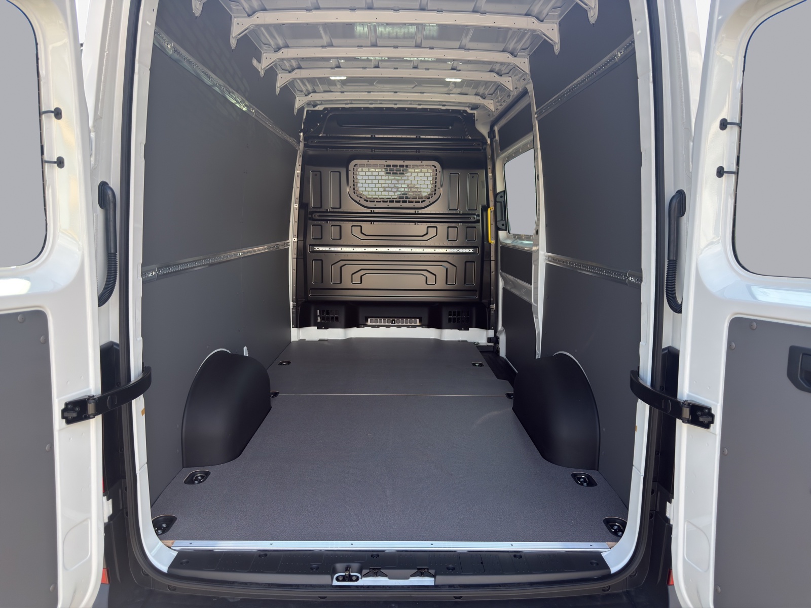 VW Crafter 35 2.0 TDI Entry L3-image-12