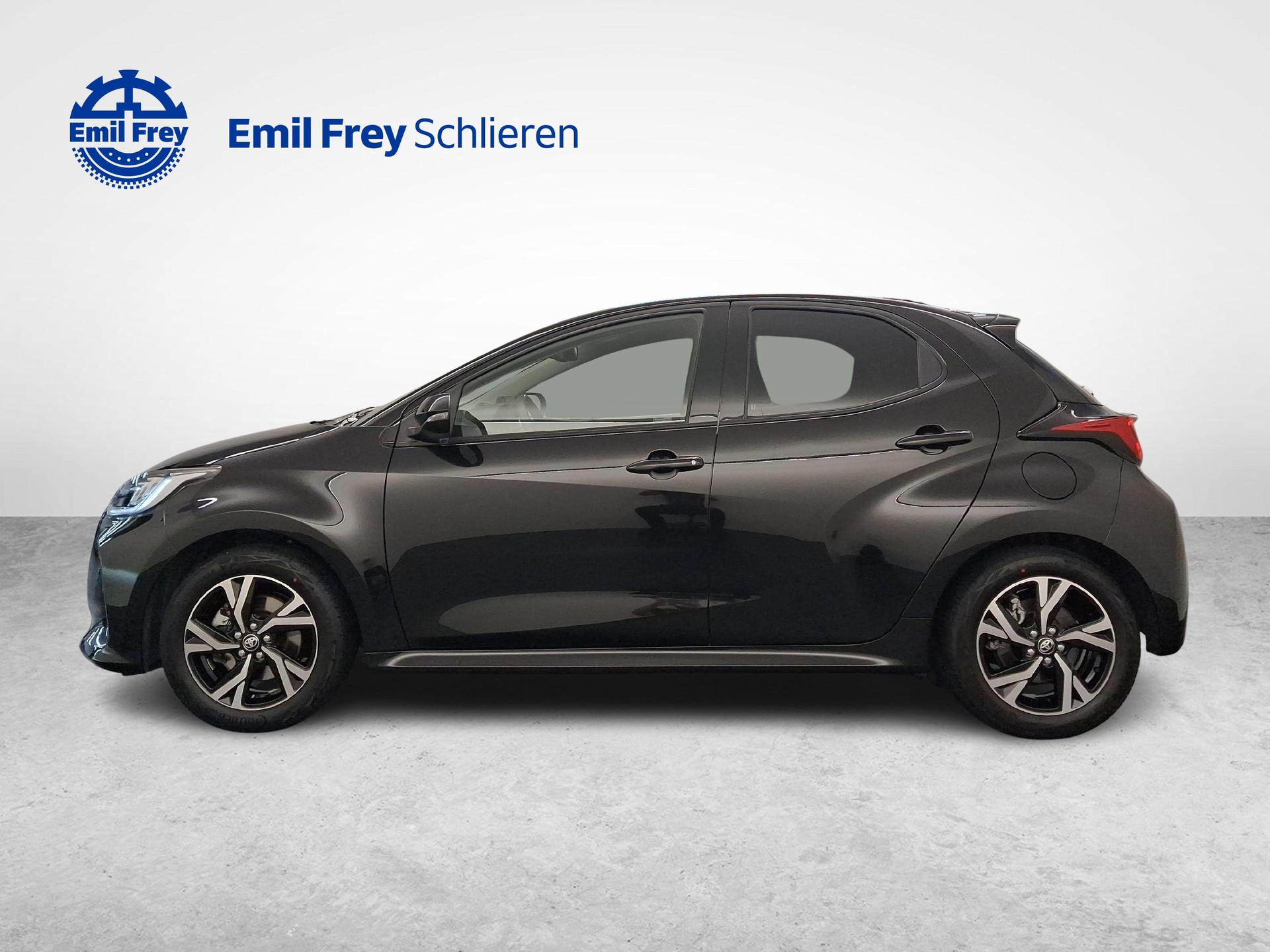 TOYOTA Yaris 1.5 VVT-i HSD Trend-showroom-element-1