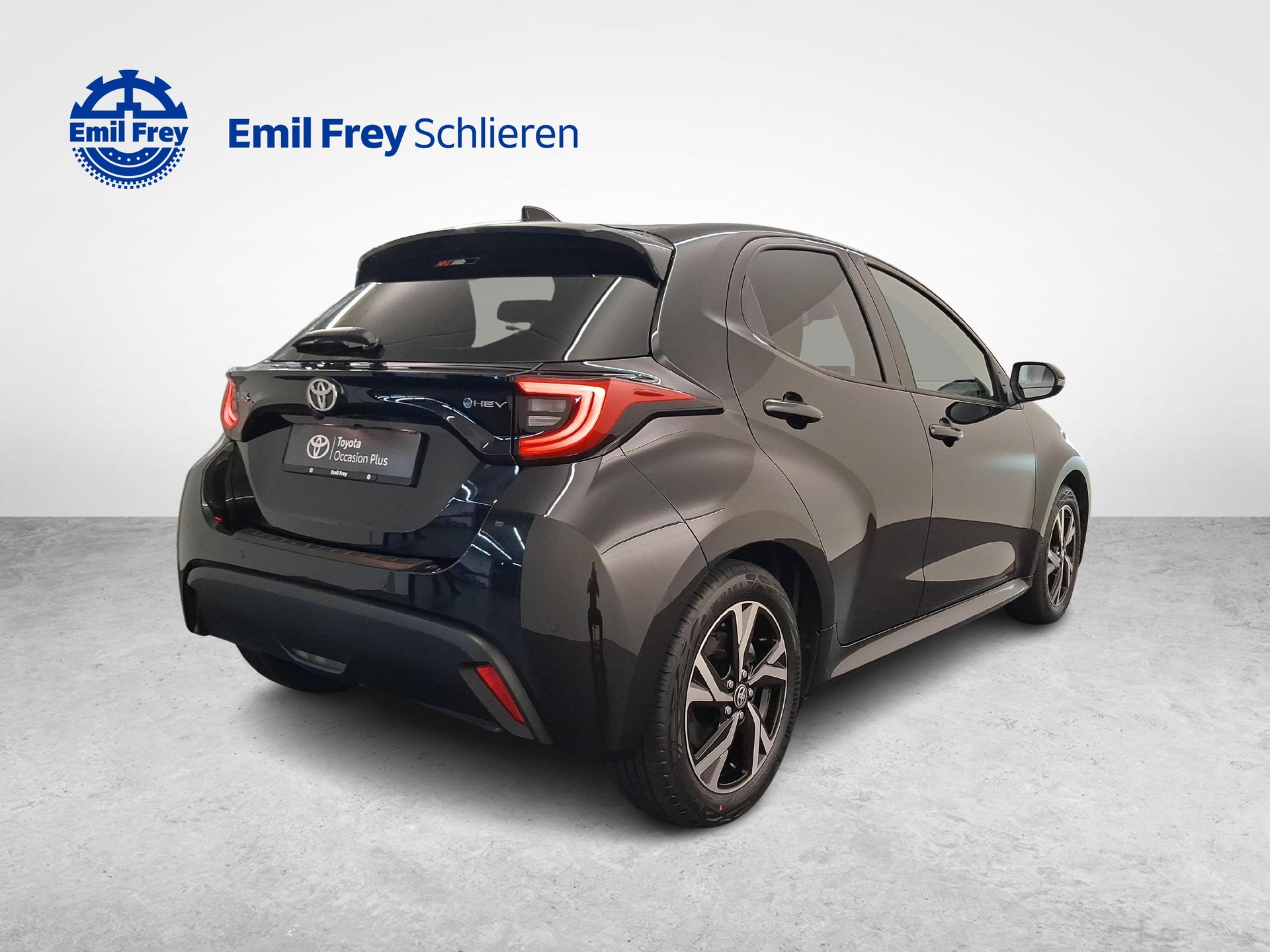 TOYOTA Yaris 1.5 VVT-i HSD Trend-image-4