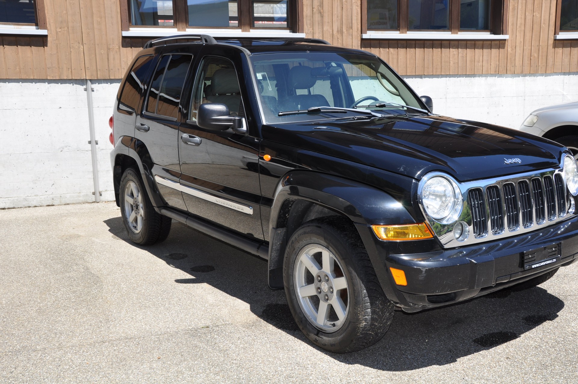 JEEP Cherokee 2.8 CRD Limited-image-3