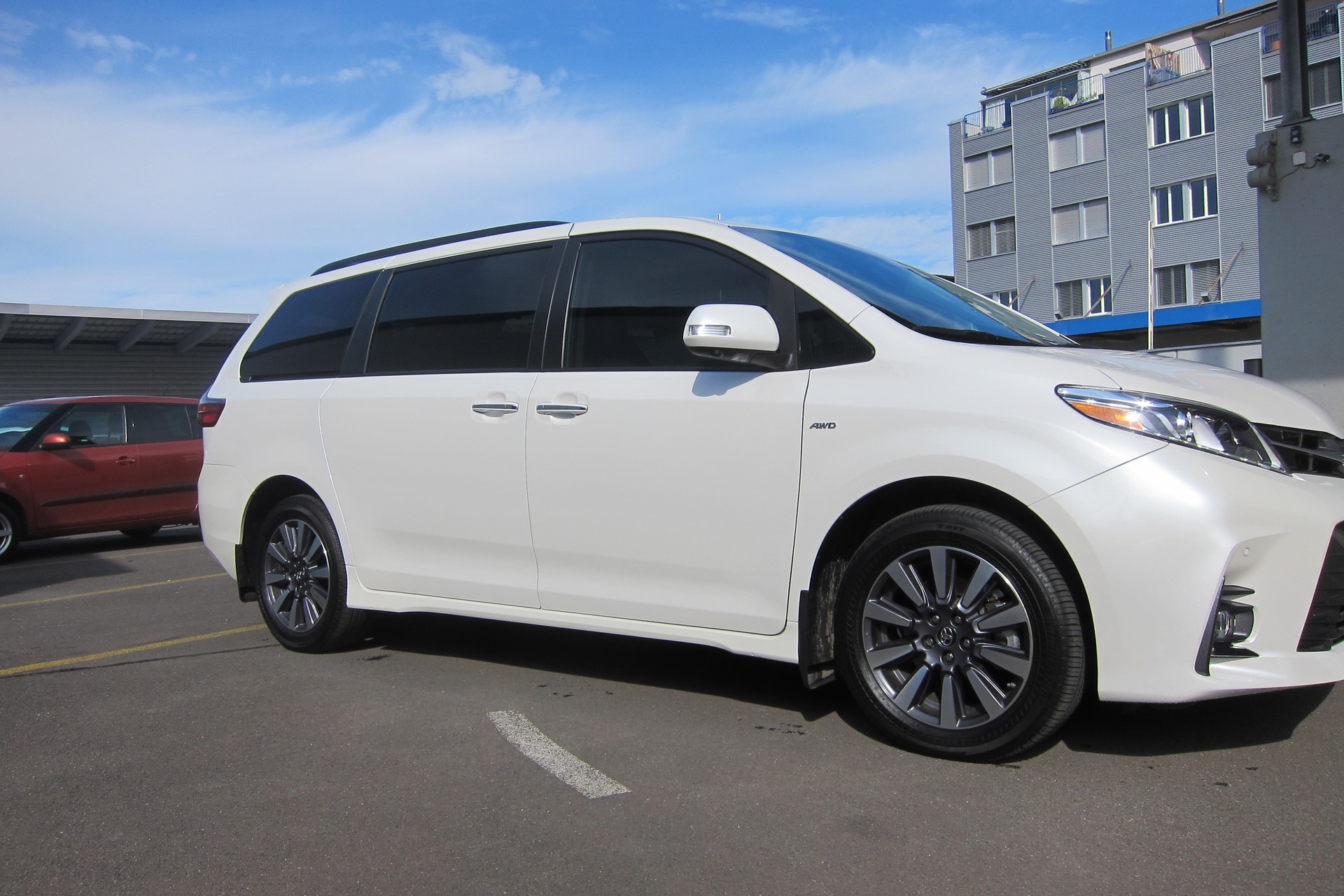 TOYOTA SIENNA LIMITED PREMIUM AWD 2019, 300PS, TOP GEPLEGTES FAHRZEUG, ADPITVER TEMPOMAT, 360 KAMERA,-image-4