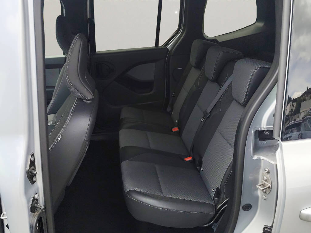 RENAULT Kangoo Kombi 1.3 TCe 130 techno-image-9