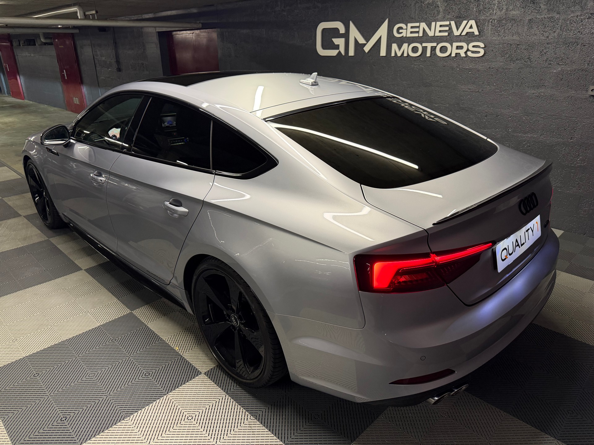 AUDI A5 Sportback 2.0 TDI Sport quattro S-tronic-image-5