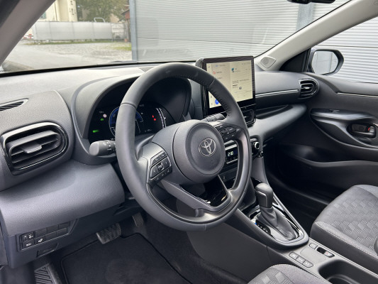 TOYOTA Yaris 1.5 Trend e-CVT-image-7