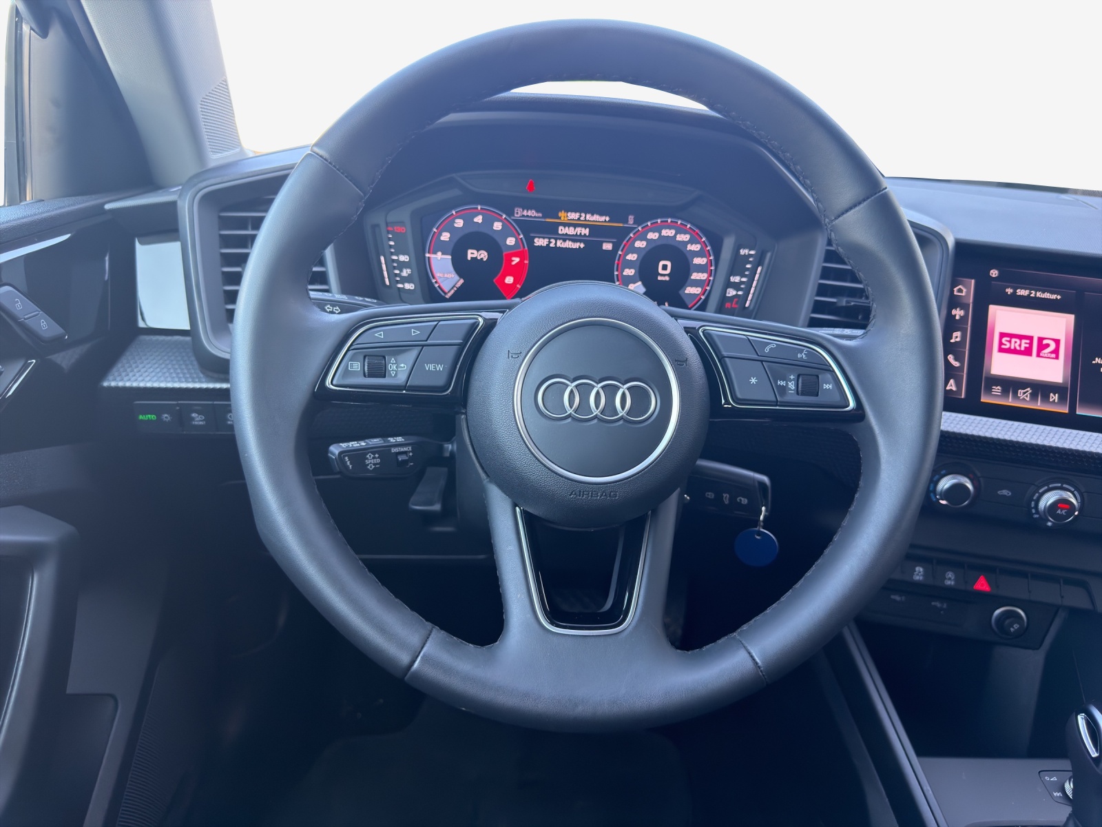 AUDI A1 Sportback 30 TFSI Attraction S-tronic-image-9