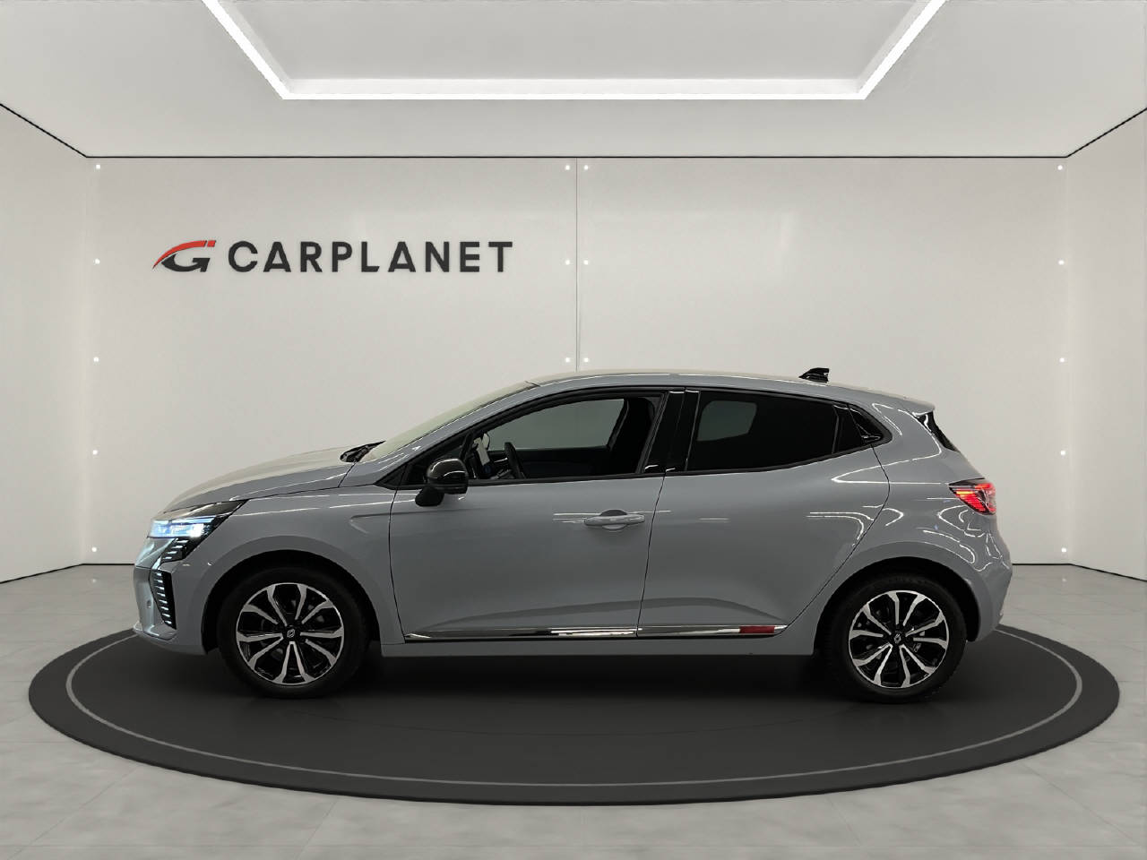 RENAULT Clio 1.0 TCe techno CVT-image-2
