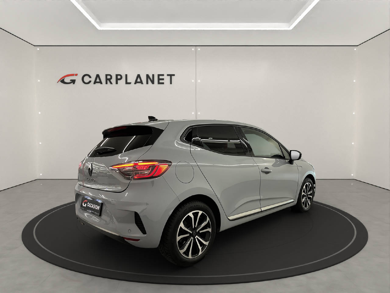 RENAULT Clio 1.0 TCe techno CVT-image-4