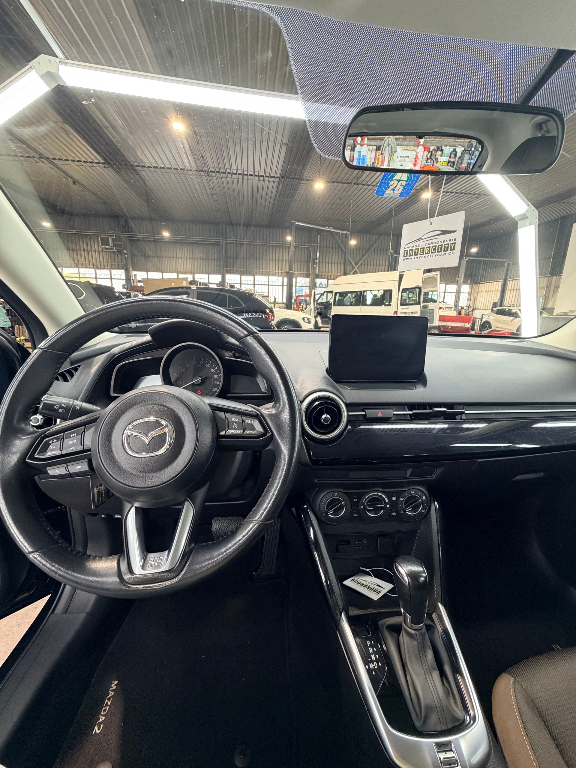 MAZDA 2 SKYACTIV-G 90 Ambition Automat-image-7